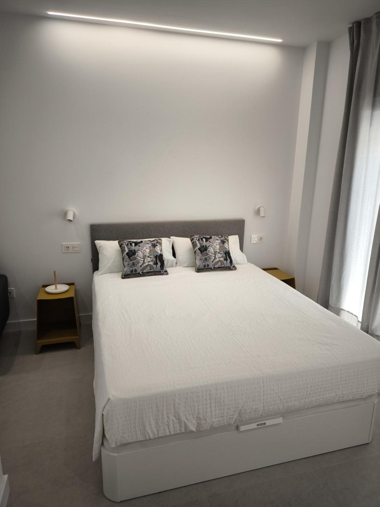 Aparthotel Capuchinos 31 Màlaga Exteriér fotografie